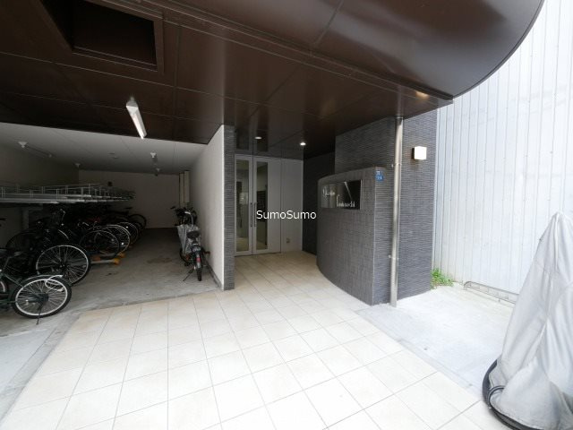 オーパスグラン谷町のエントランス|建物の内部です