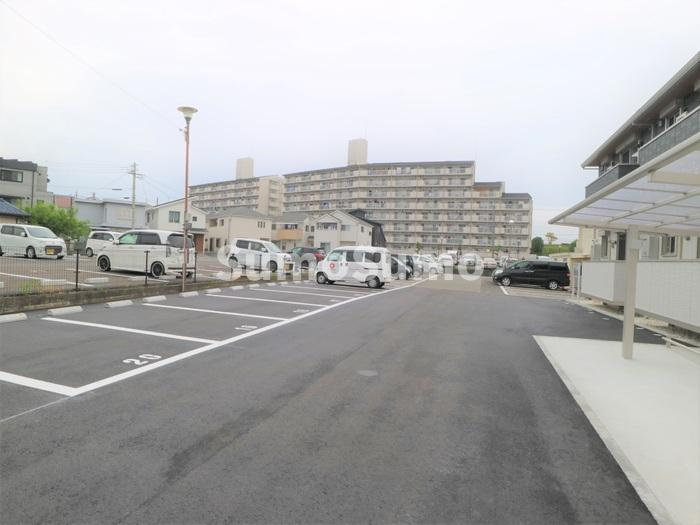 オルテンシアの駐車場|駐車場完備です