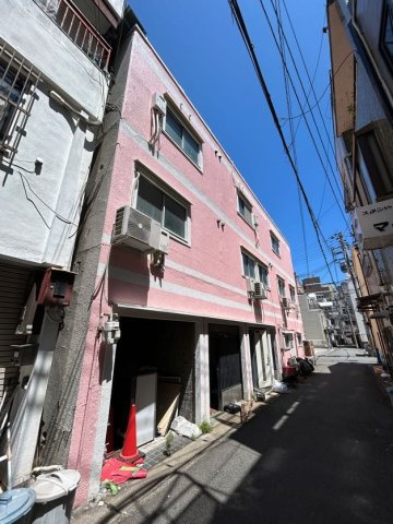 エルパラッツォ新開地(新杵ビル)の外観