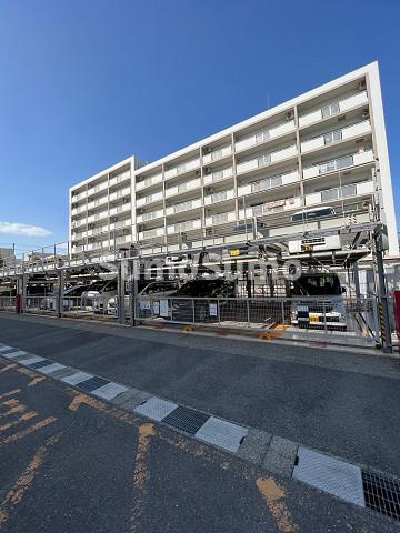 URルゼフィール立花　2号棟の駐車場