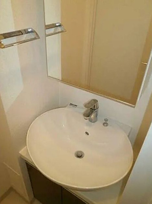 【独立洗面台】 | ブレシア日本橋蛎殻町 | 朝の身支度には欠かせない独立洗面化粧台