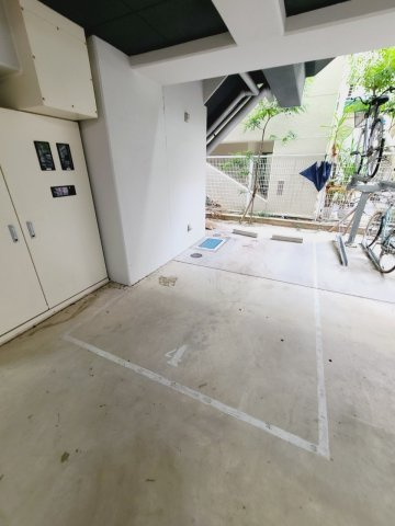 Solcerejeira西宮　の駐車場