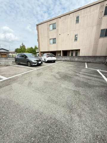 オーナーズマンション西明石の駐車場