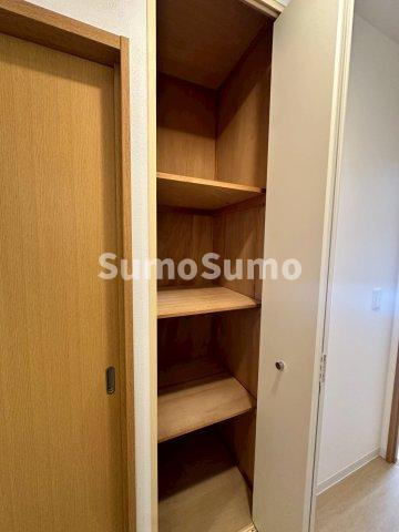 UR浜甲子園さくら街　4号棟の収納