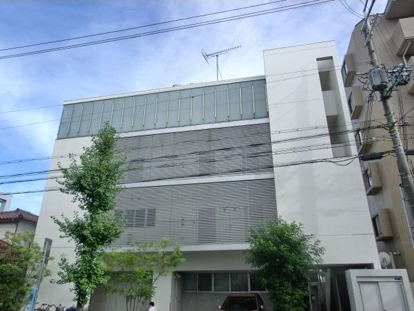 T's SQUARE