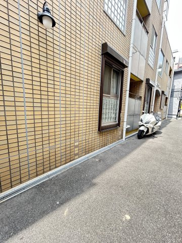 オーズハイツ新神戸の外観
