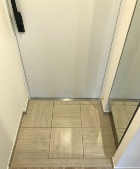 メイクスデザイン池袋パークサイドの玄関