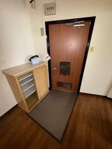 オオタニサンクレバーの玄関