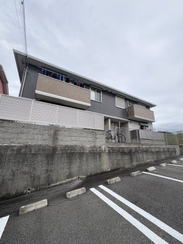 ガーデンハウス東落合8号棟の駐車場
