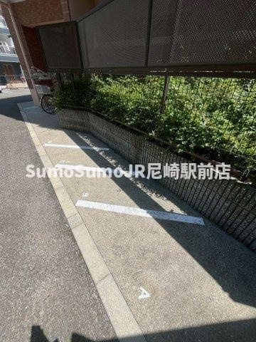 Rio加島の駐車場|カースペースがあります