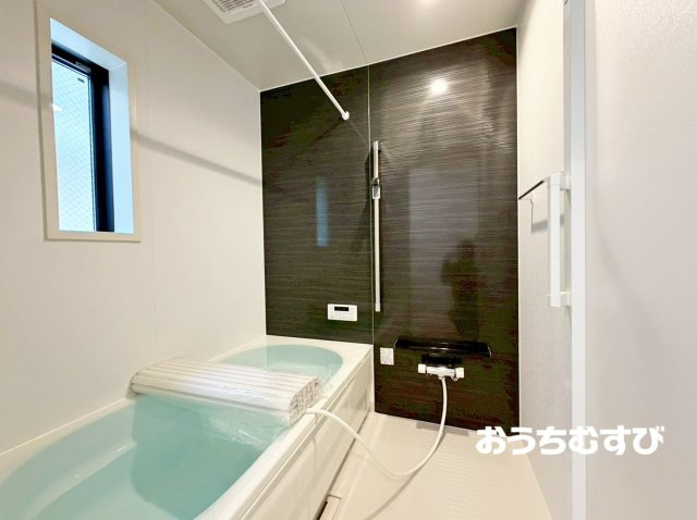 小牧市二重堀中屋敷(全7棟)の浴室