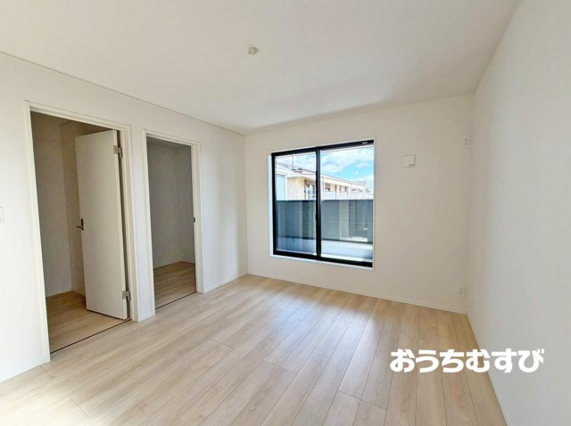 小牧市二重堀中屋敷(全7棟)の洋室