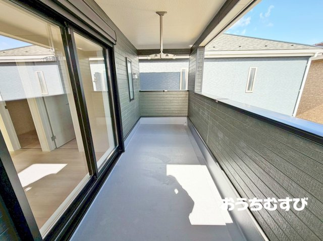 小牧市二重堀中屋敷(全7棟)のバルコニー