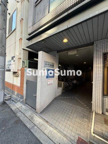 カーサ日本橋のエントランス|落ち着いたエントランスです