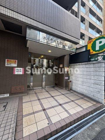 エルテルン壱番館のエントランス|ゆとりのあるエントランスです