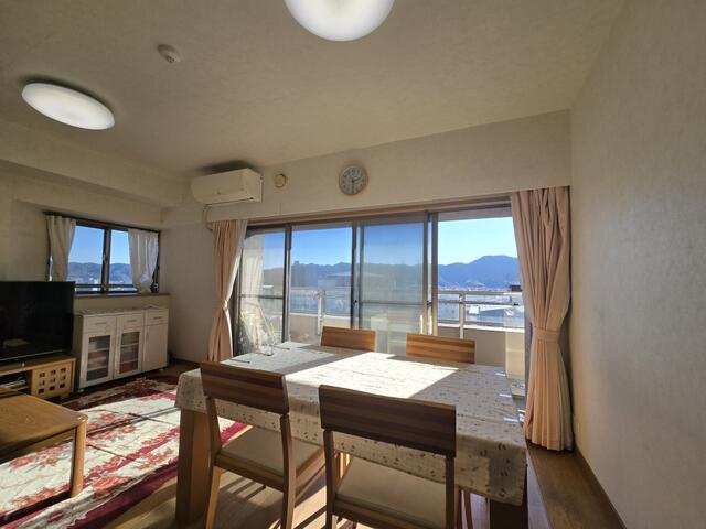 ポレスター潮新町の居間・リビング