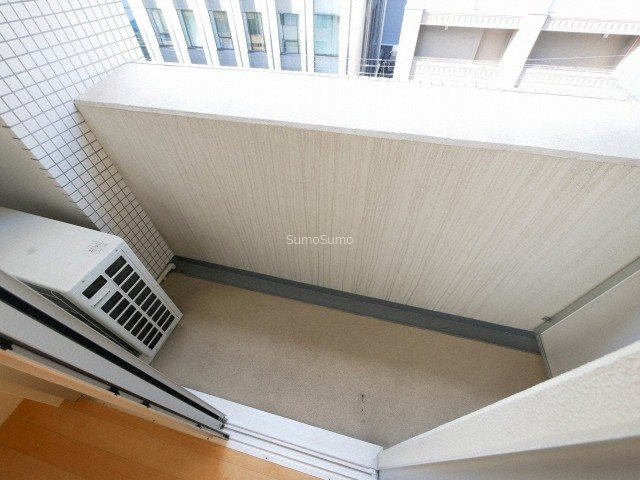 アーバンフラッツ瓦町のバルコニー|陽当たり良好なバルコニーです