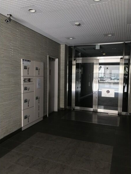 アイビス新梅田のロビー|建物の内部です