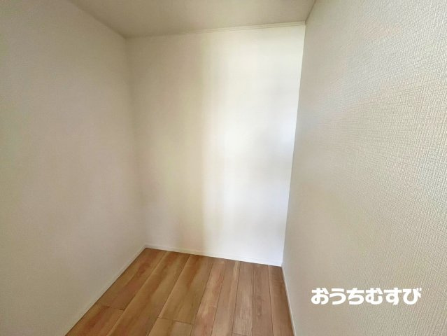 小牧市二重堀中屋敷(全7棟)の洋室