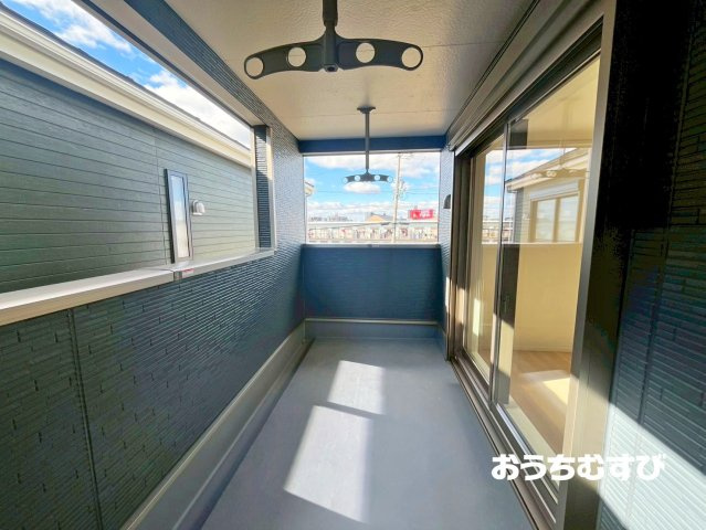 小牧市二重堀中屋敷(全7棟)のバルコニー