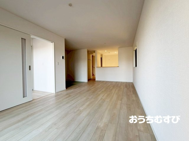 小牧市二重堀中屋敷(全7棟)の居間・リビング