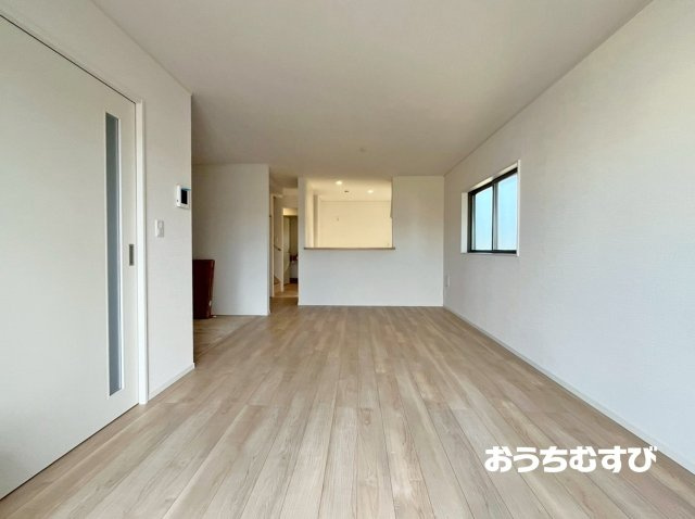 小牧市二重堀中屋敷(全7棟)の居間・リビング