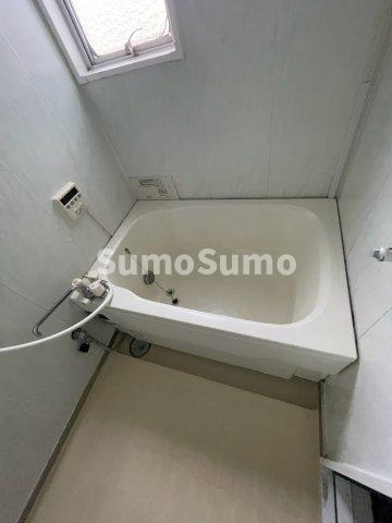 グリーンヒル白川の浴室|コンパクトで使いやすいお風呂です