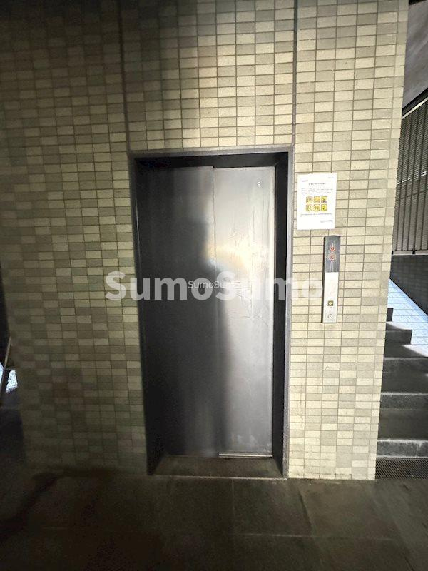 グリーンプラザ瓦町の外観