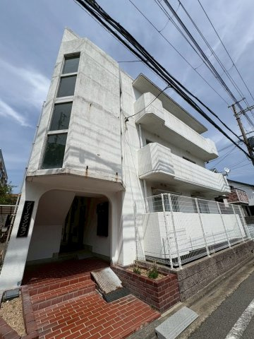 グリーンマンションの外観