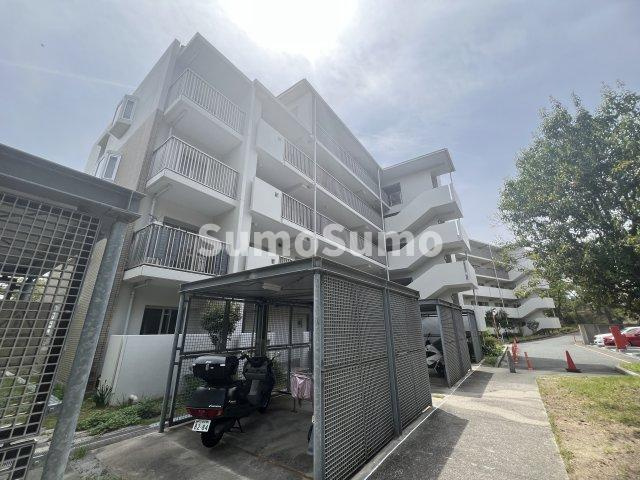グリーンヒルズ御影3号棟の外観|外観もきれいです
