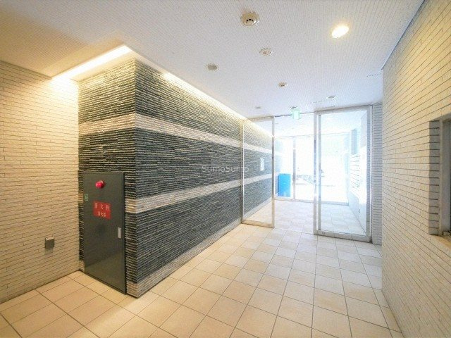 アーバネックス大手前のロビー|清潔なロビーです