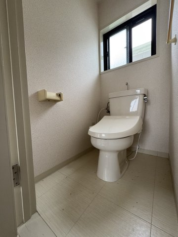 クレーン奥山のトイレ