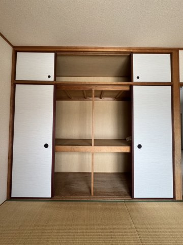 クレーン奥山の収納