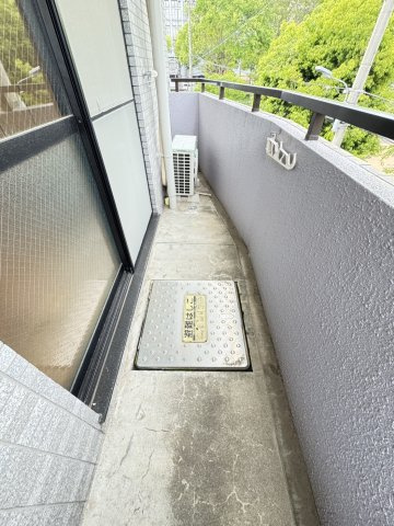 クレーン奥山のバルコニー
