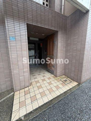 クレール御影のエントランス