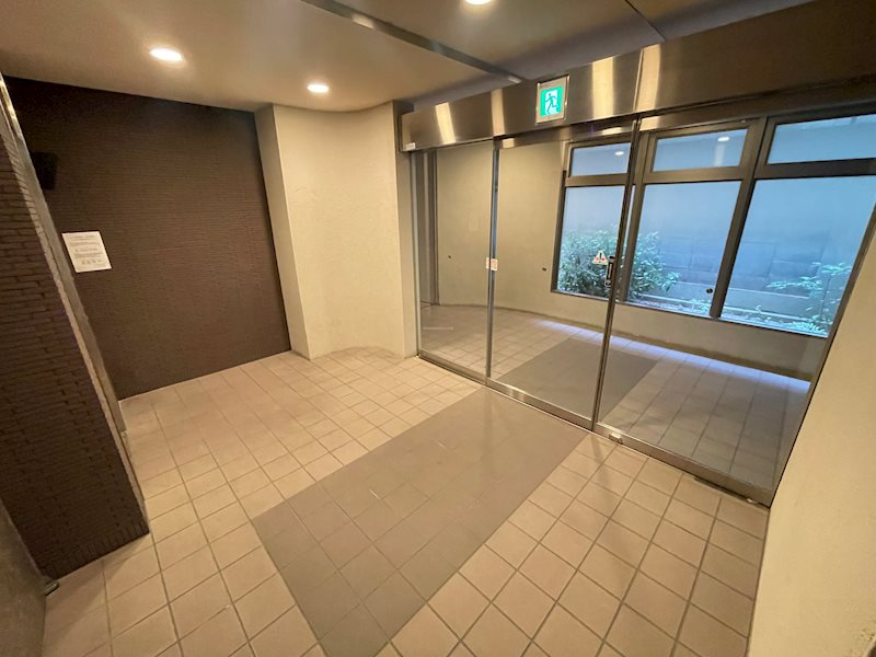 アーベル更紗北堀江のロビー