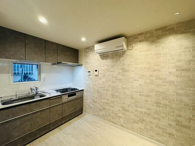 墨田区八広五丁目貸し戸建の居間・リビング