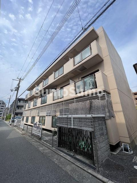 グランメール園田の外観