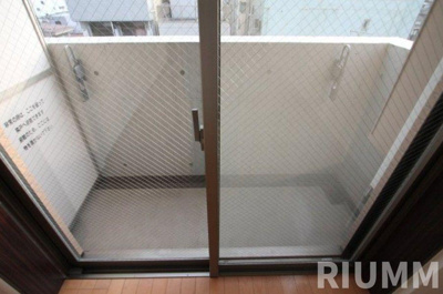 【バルコニー】 | 日暮里中央ＣＯＵＲＴ