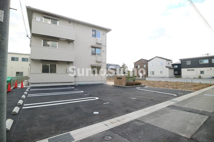 クレール林崎の駐車場|駐車場完備です