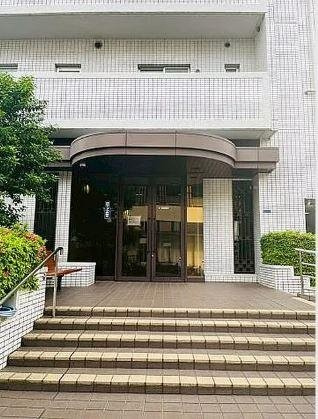 サンマンションアトレ太子橋のエントランス|■物件内覧・資金計画相談・住宅ローン相談、リフォーム相談、お問合せ受付中■
※当日・翌日のご内覧、ご相談はお電話でのお問合せがスムーズです！