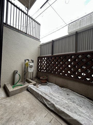 グリーンマンションのバルコニー