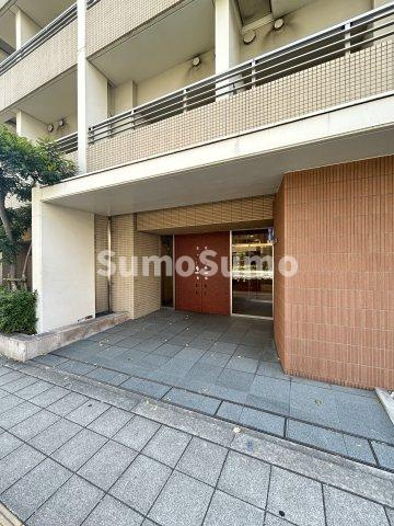 アーバンエース夕陽丘パルのエントランス|落ち着いたエントランスです