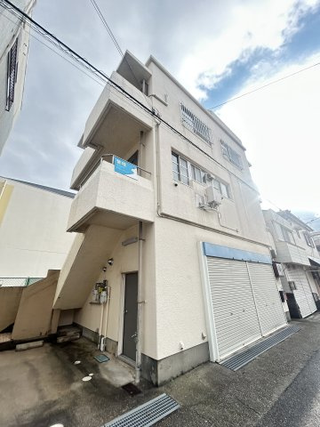 あねもねビルの外観