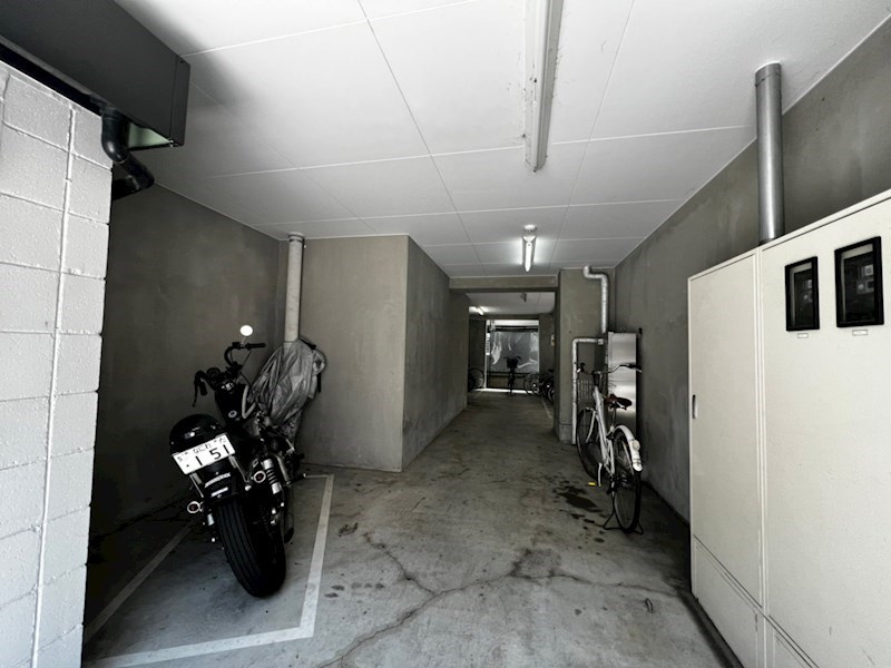 グランパシフィック大国町の駐車場