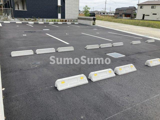 クレアトゥールの駐車場|駐車場です