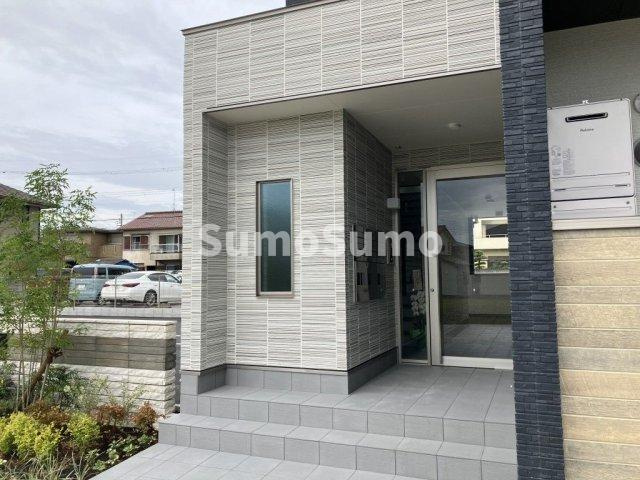 クレアトゥールのエントランス|建物の内部です