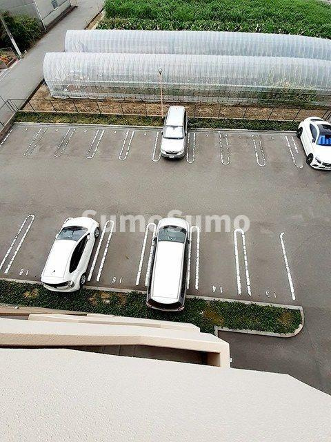 クリーモア・クラの駐車場|駐車場完備です