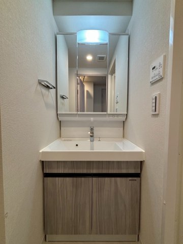 ワールドアイオオサカフェリーチェの洗面所