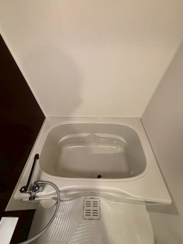 ワールドアイオオサカフェリーチェの浴室